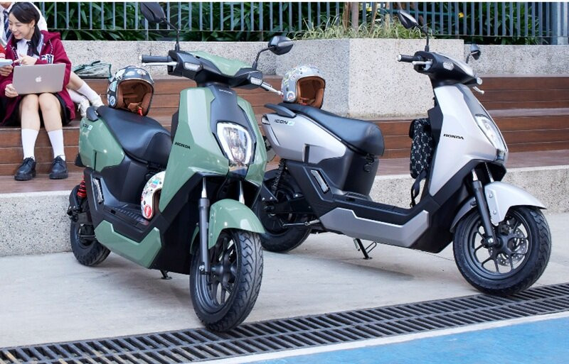 Xe máy điện Honda ICON e: đang có chương trình ưu đãi giá trong tháng 12.