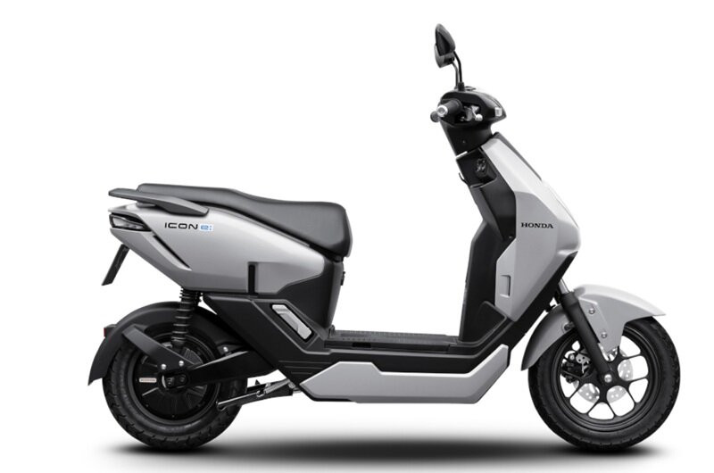 Honda ICON e: phiên bản Đặc biệt với màu sơn xám nhám.