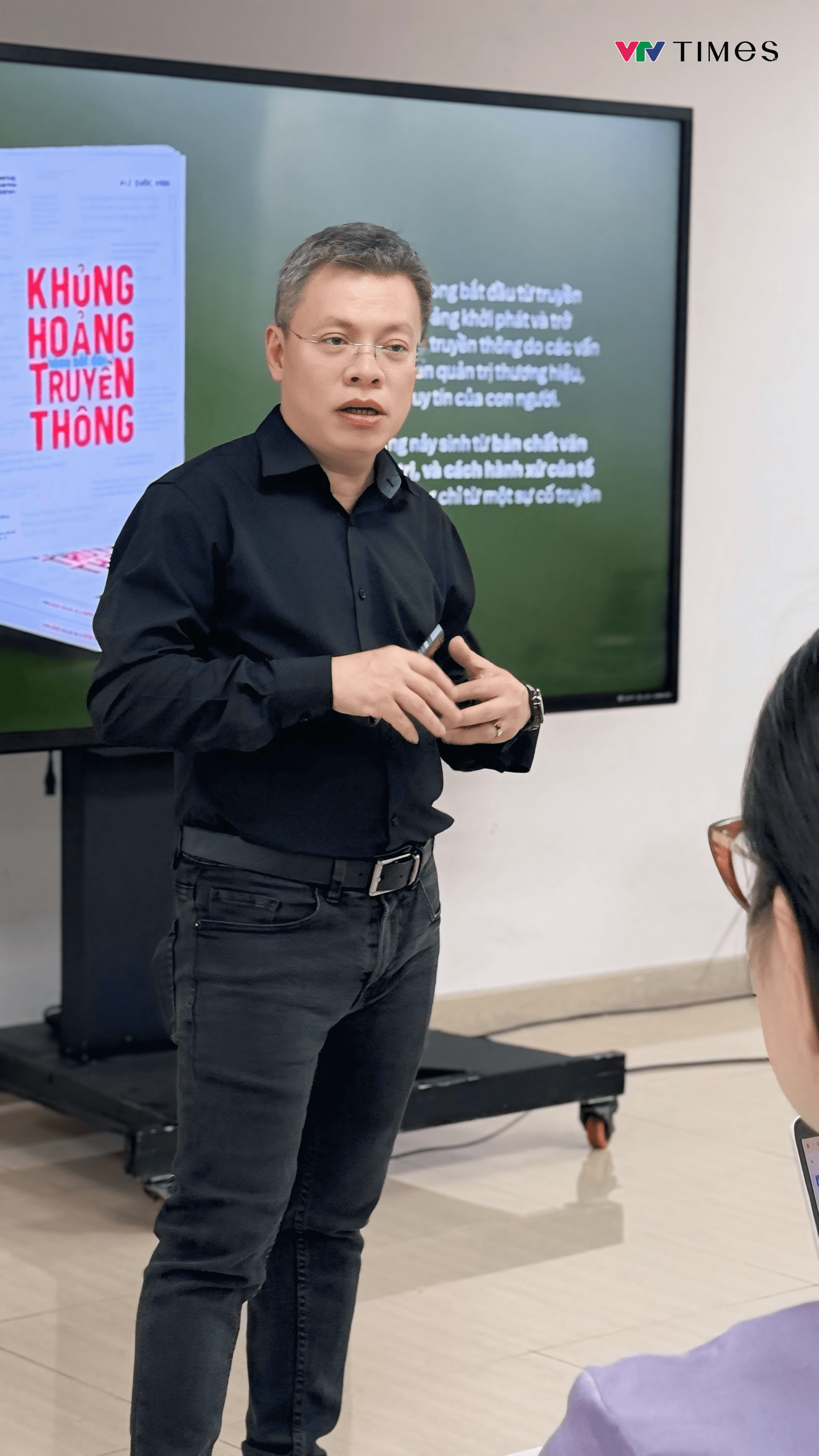TS. Lê Quốc Vinh mang đến cho các học viên nhiều tình huống thực tế hữu ích.