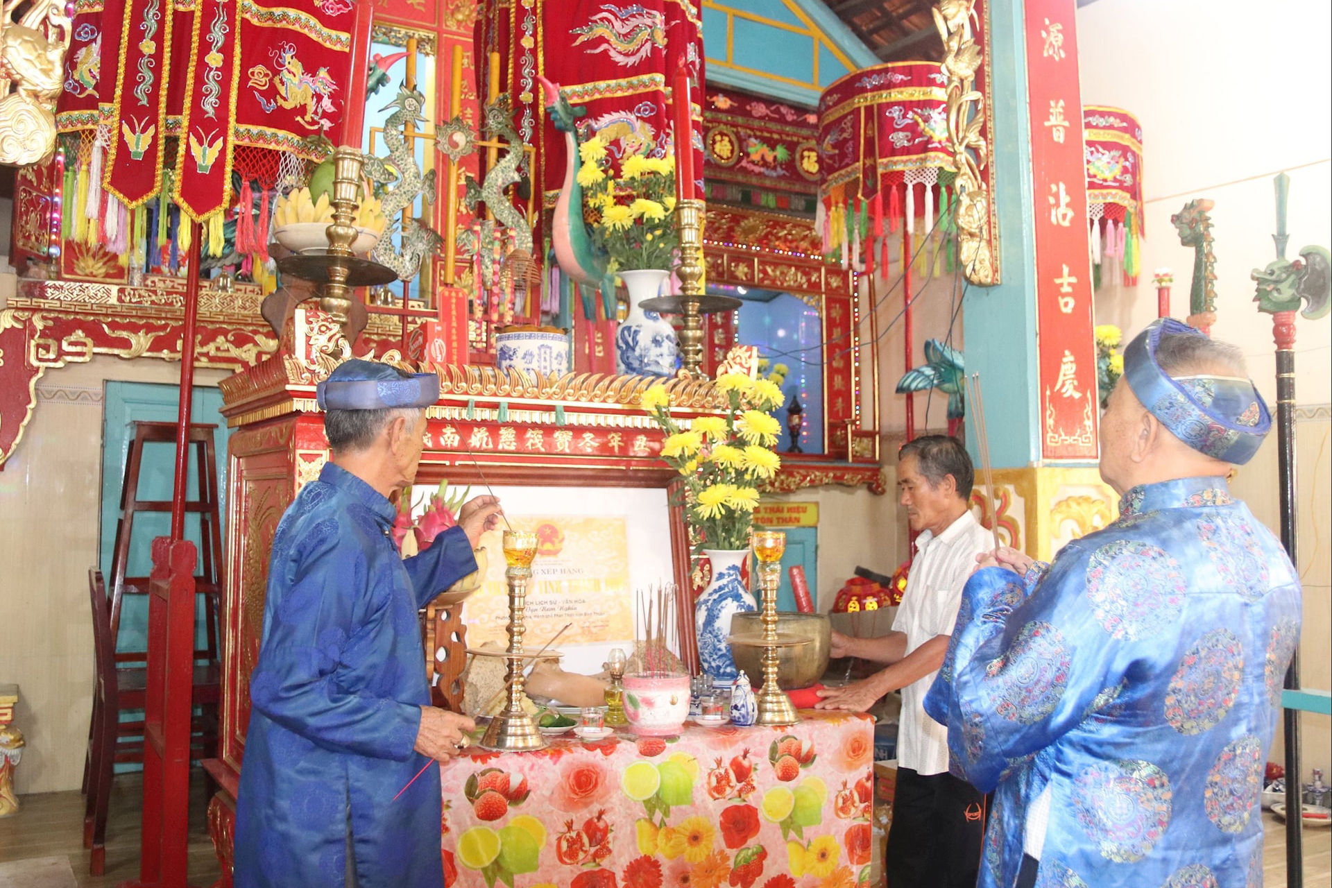 le-cung-tai-van-nam-nghia.jpg