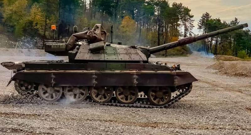 Xe tăng M55S và tình hình quân sự Ukraine: Sự khan hiếm vũ khí chiến đấu - Ảnh 6.