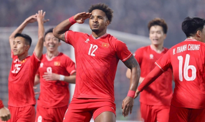 Lập hattrick, Xuân Son tiến sát cột mốc cực khủng ở Việt Nam