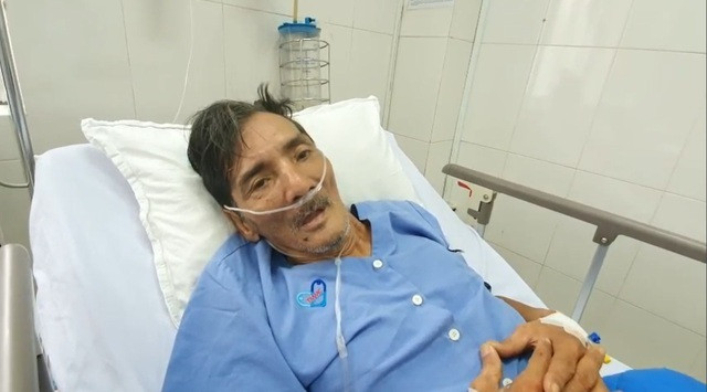 Nghệ sĩ Thương Tín trong những năm cuối đời, sức khỏe suy yếu do nhiều bệnh tật.
