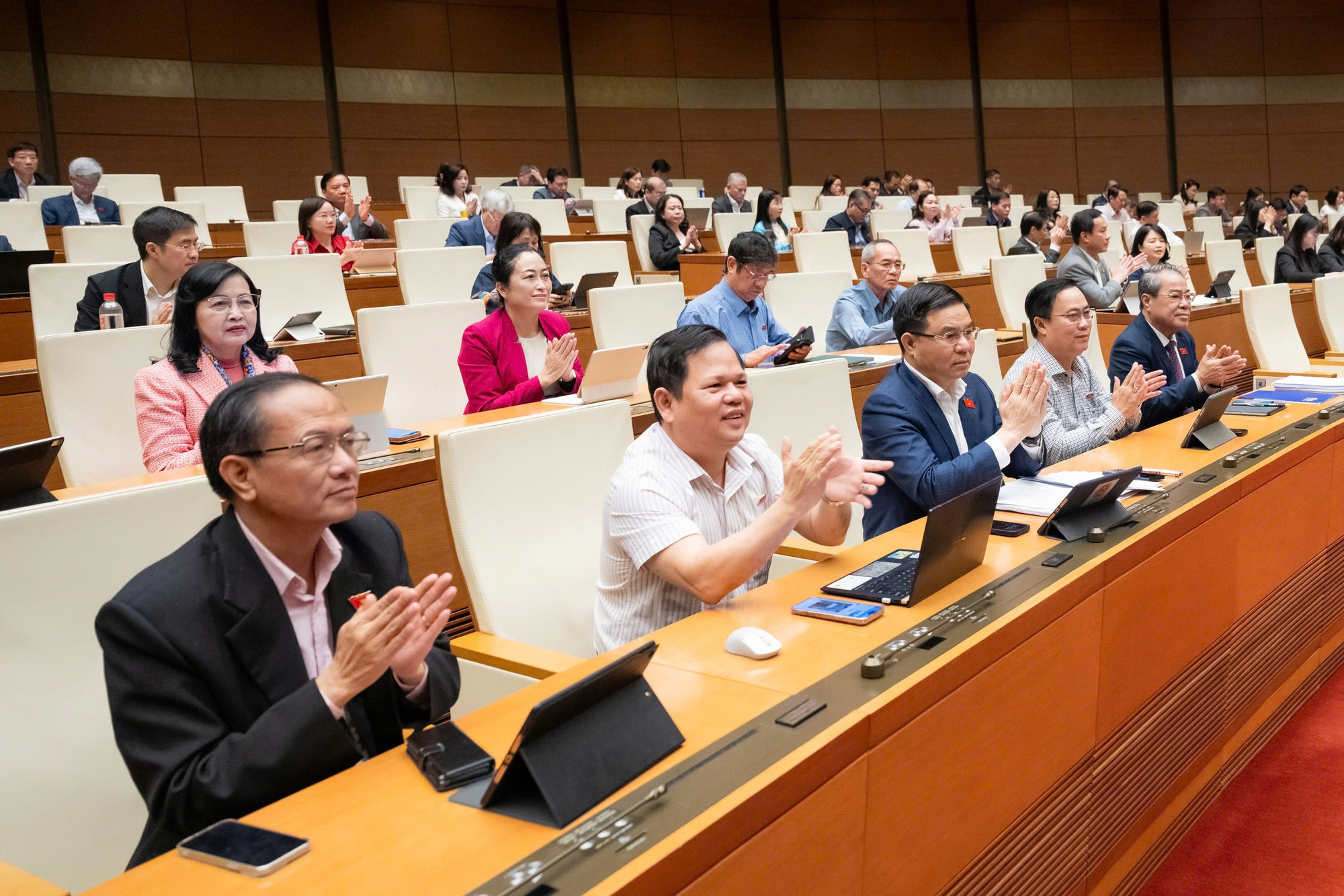 Thống nhất sử dụng 1 bộ sách giáo khoa; liên thông văn bằng, chứng chỉ; học sinh có thể được học vượt lớp...- Ảnh 10.