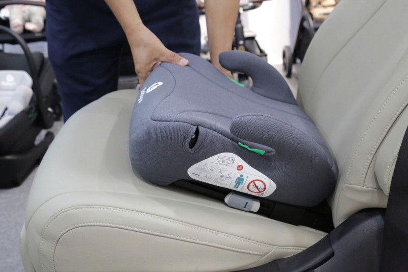 Sửa quy định về miễn thị thực; đăng ký thường trú; xe khách, taxi không phải lắp ghế trẻ em- Ảnh 4.