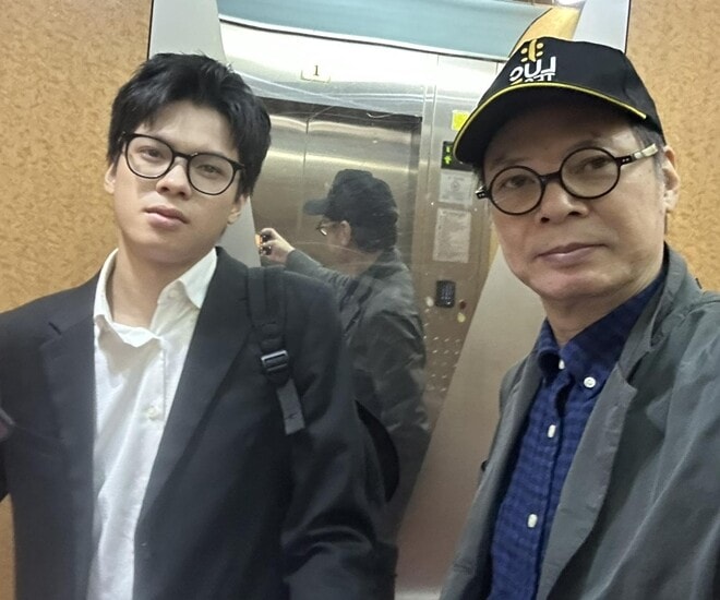 NSND Trần Lực tự hào khi quý tử dù bận rộn đóng phim nhưng vẫn giữ được thành tích học tập tốt.