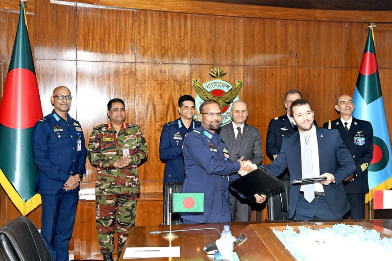 Mua tiêm kích Eurofighter Typhoon thay thế MiG - 29 và J - 7 trong Không quân Bangladesh - Ảnh 2.