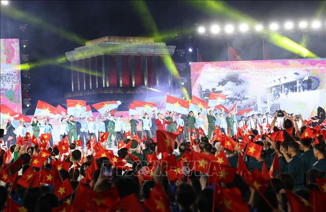 Một trong những khoảnh khắc lắng đọng của chương trình nghệ thuật Lời người để lại