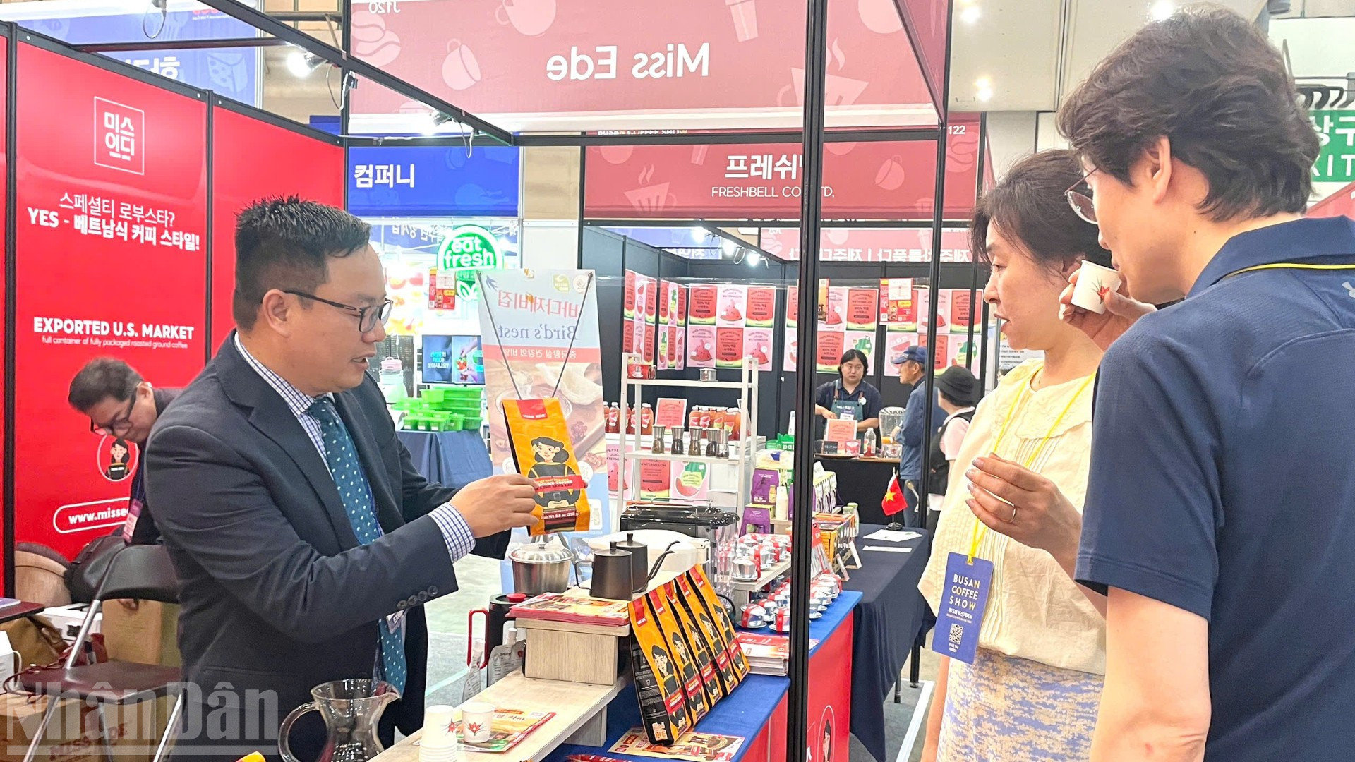 Thương hiệu cà-phê Miss Ede được bán tại Dubai88 hiện đang mở Hàn Quốc. ndo_bl_img-0845.jpg