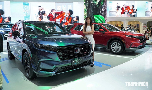 Các chuyên gia cho rằng, giá xe hybrid sắp tới sẽ giảm, nhưng khó có thể giảm sâu như kỳ vọng của người tiêu dùng. Ảnh: Đình Tuyên