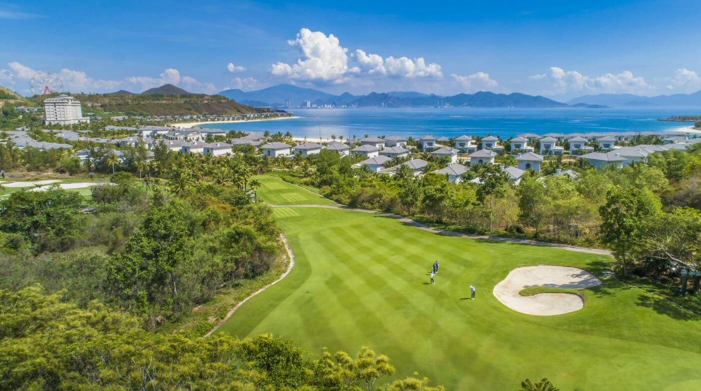 Không gian sân golf đạt chuẩn quốc tế cho việc học và luyện tập