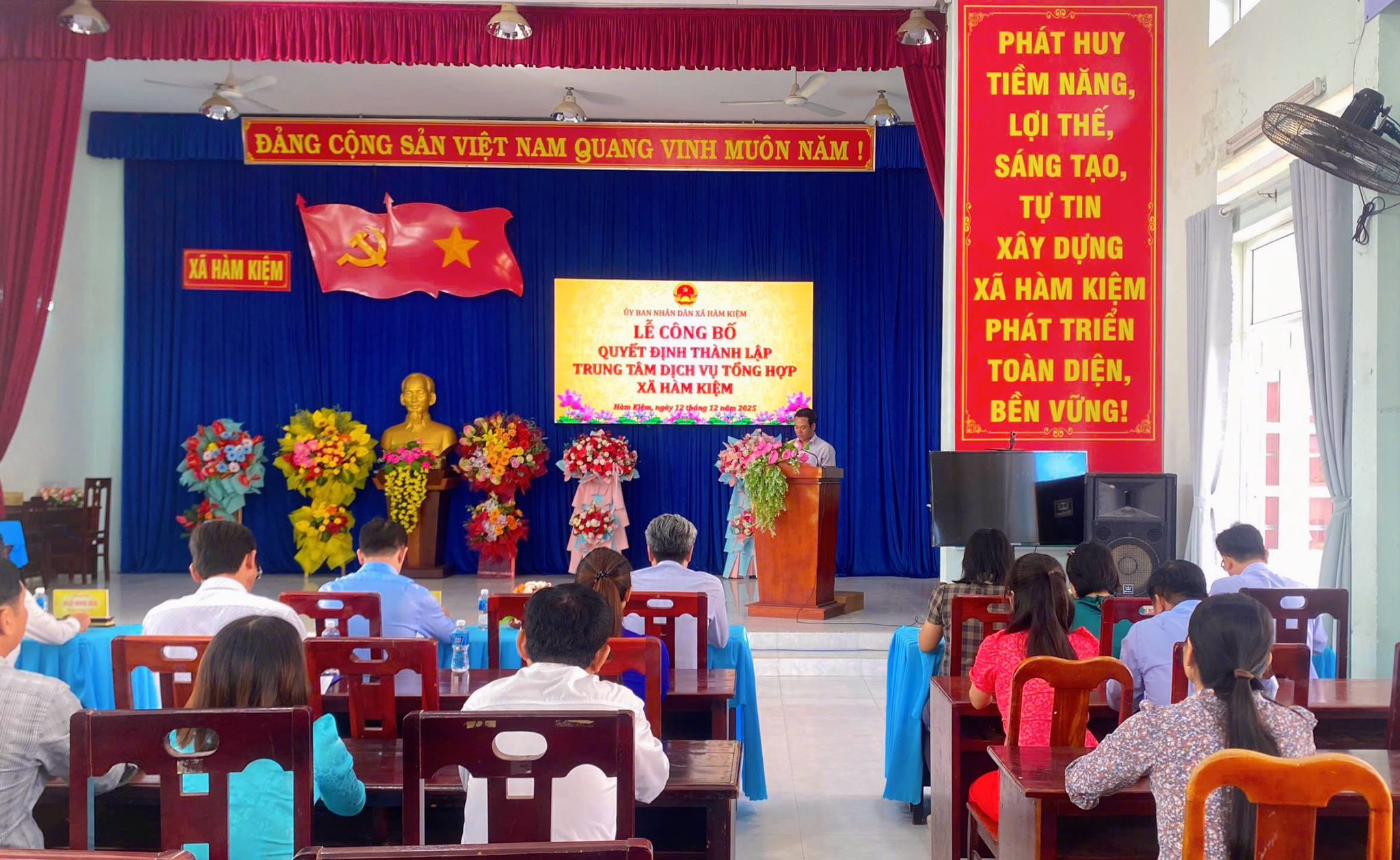thanh lap trung tam hk 2