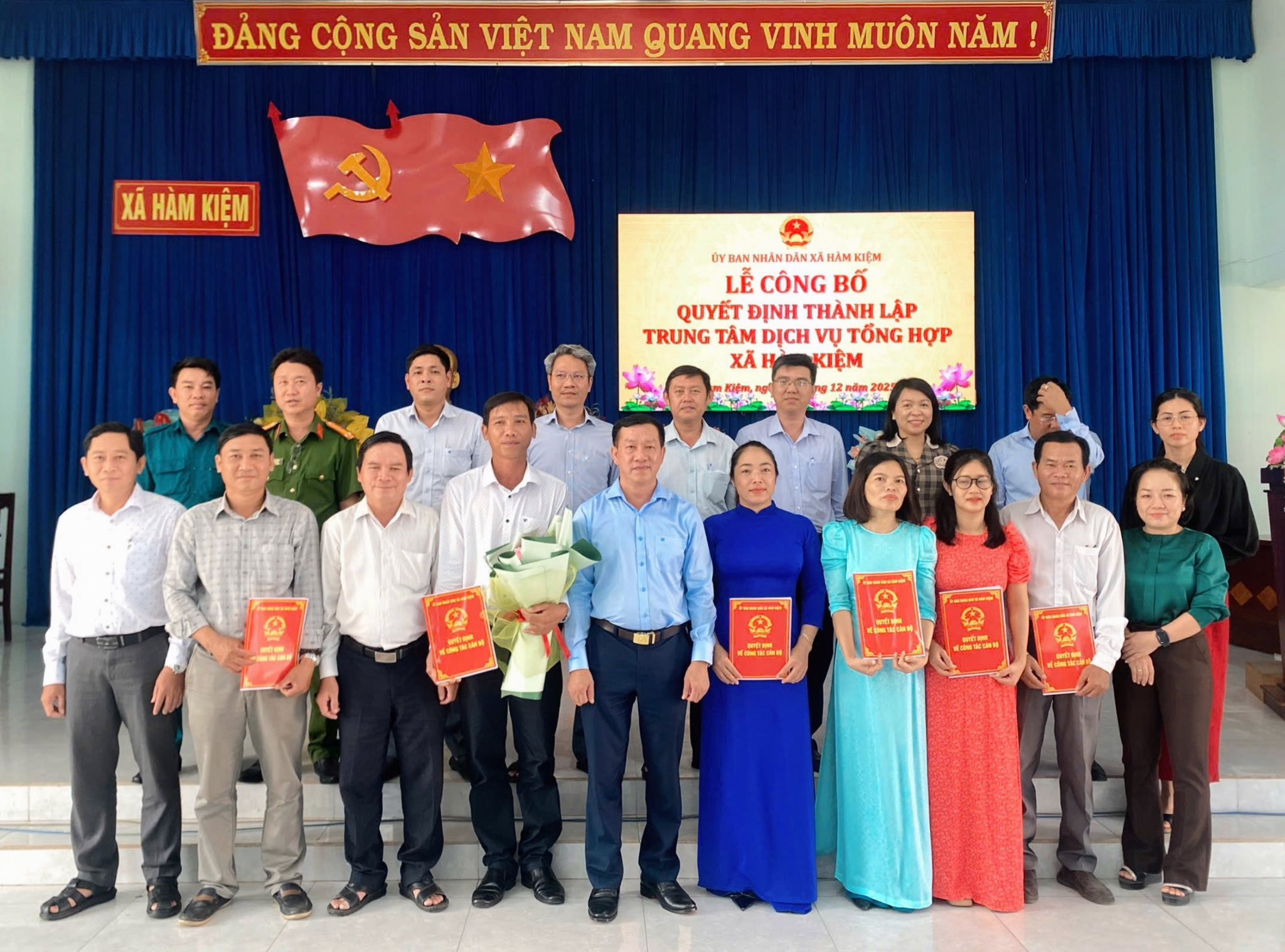 thanh lap trung tam hk