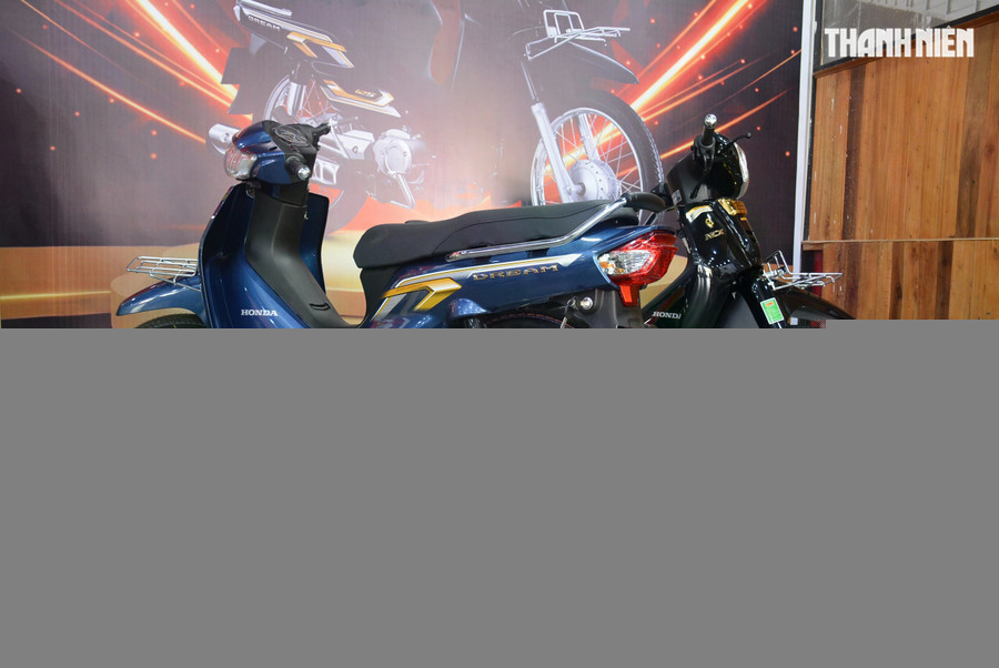 Honda Dream NCX 2026 còn được giới chơi xe ưa chuộng nhờ khả năng vận hành êm mượt, nhẹ nhàng, tiết kiệm nhiên liệu, giá trị sưu tập cao. Ảnh: B.H