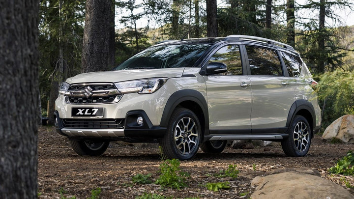Căn cứ theo dữ liệu của Cục Đăng kiểm Việt Nam, Suzuki XL7 sở hữu mức tiêu thụ nhiên liệu ấn tượng khoảng 6,39 lít/100 km. Ảnh: Suzuki