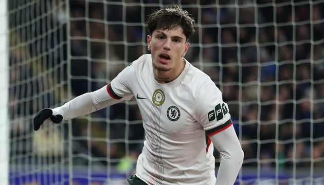 Garnacho thể hiện sự quyết tâm cao trong màu áo Chelsea tại Carabao Cup.