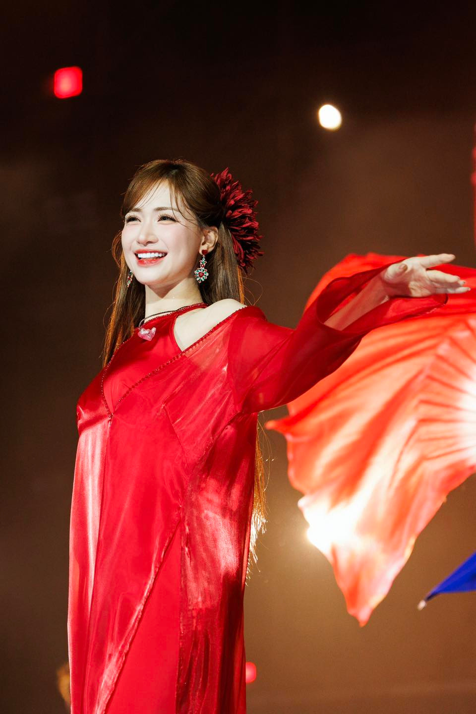 Ca sĩ Hòa Minzy là một người yêu thể thao.