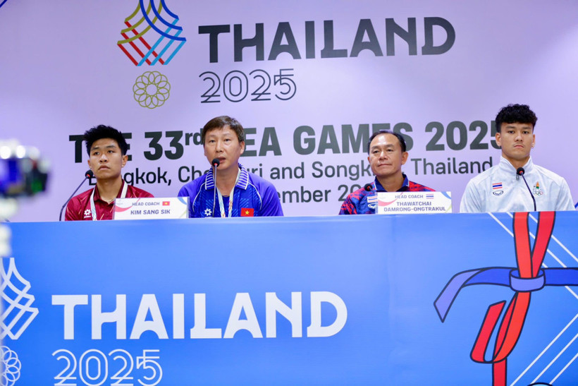 Quang cảnh họp báo trước trận chung kết giữa U22 Việt Nam và U22 Thái Lan. (Nguồn: VFF)