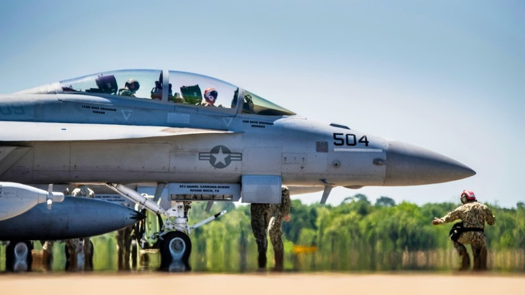 Hệ thống tác chiến điện tử hiện đại trên máy bay EA-18G Growler