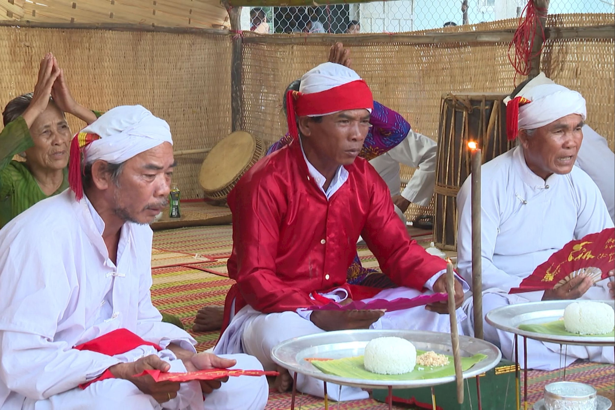 thầy cúng