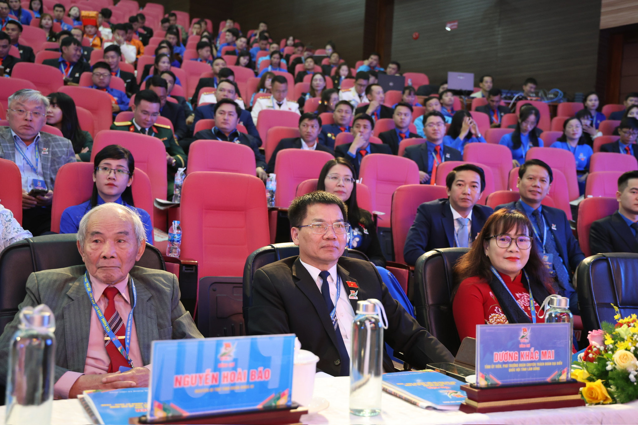 Các đại biểu tham dự