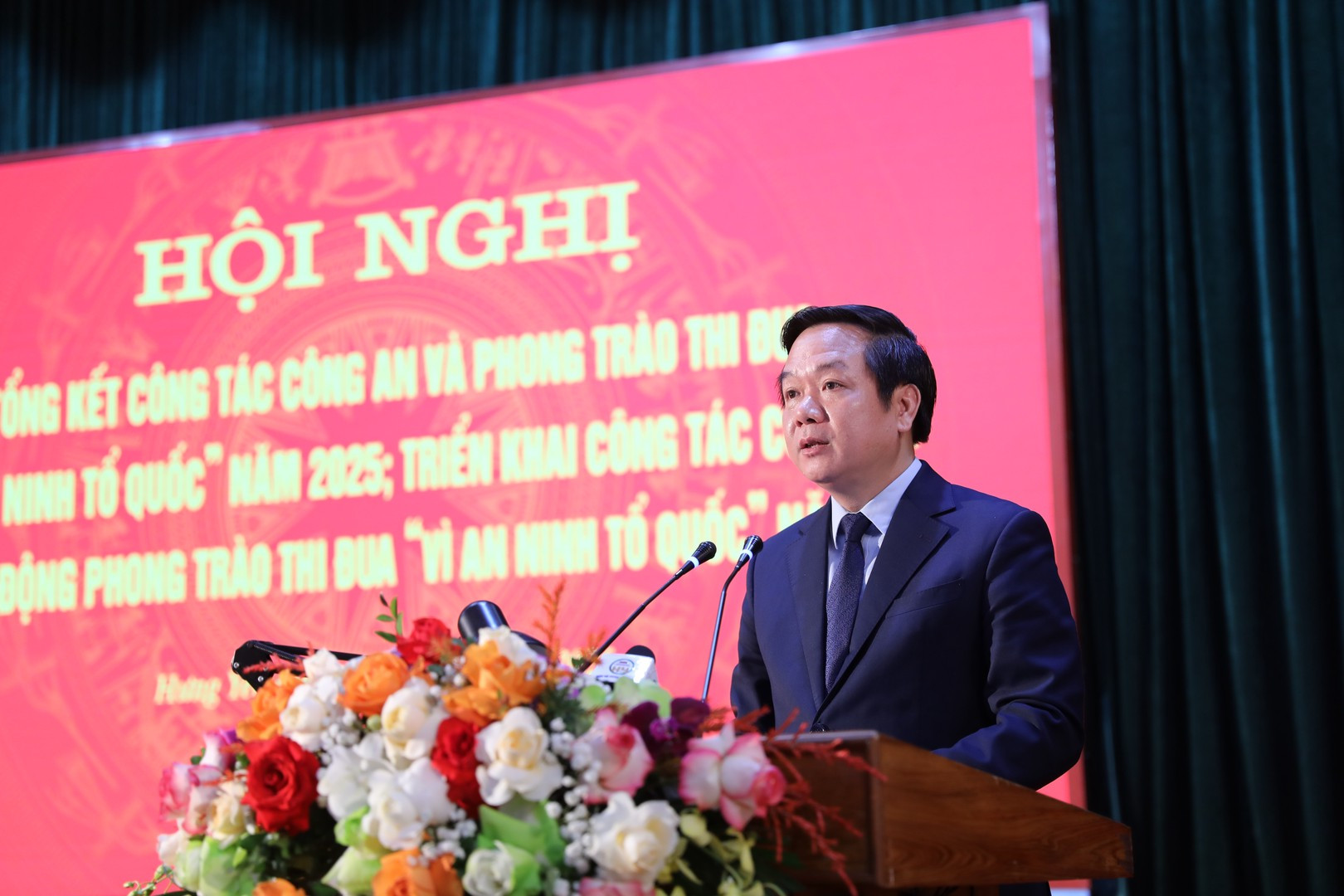 Đồng chí Phạm Quang Ngọc phát biểu tại Hội nghị Công an tỉnh Hưng Yên.