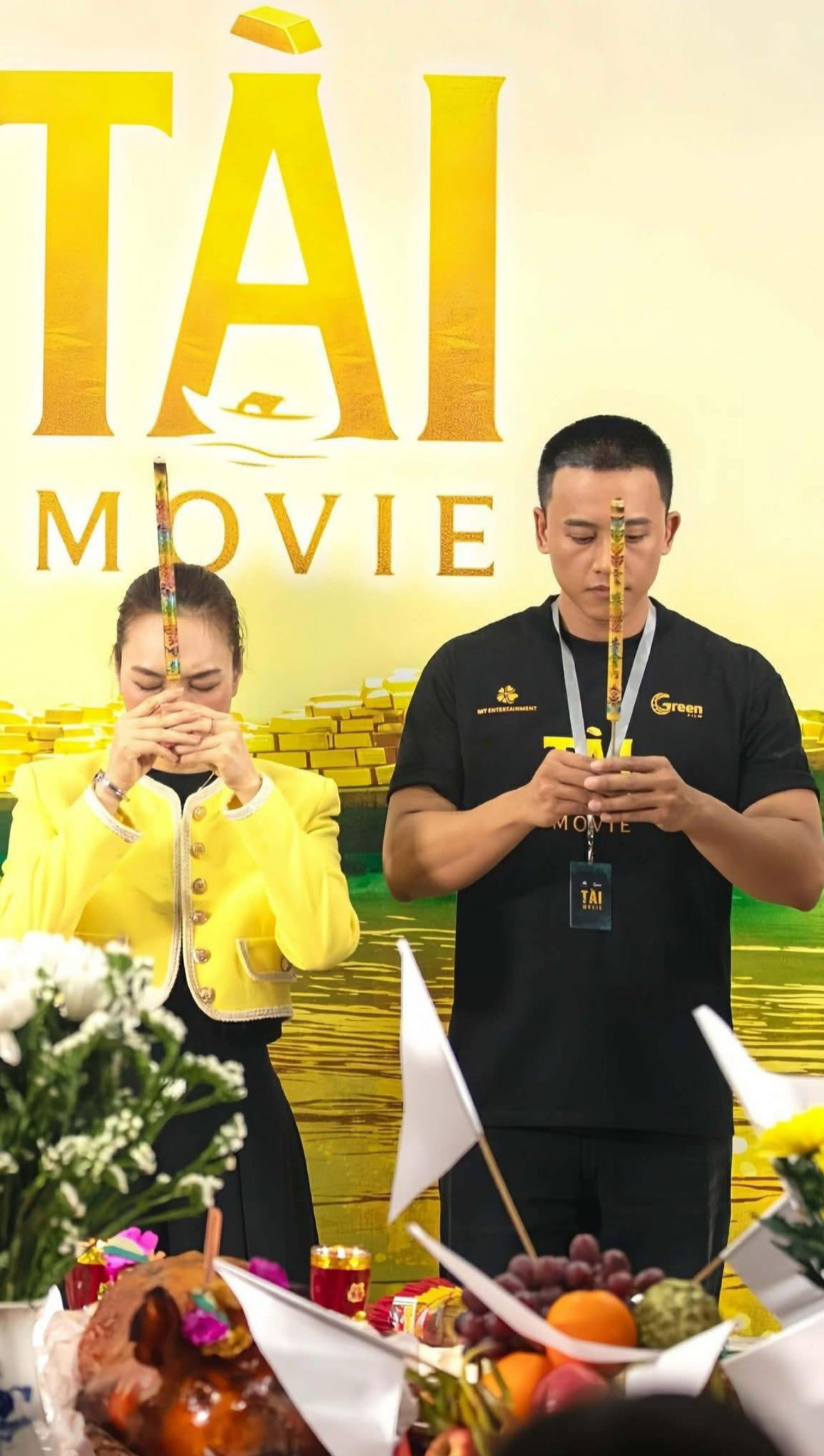 Mối quan hệ của cặp đôi tiếp tục nhận được sự chú ý khi họ sắp tái hợp trong phim mới.