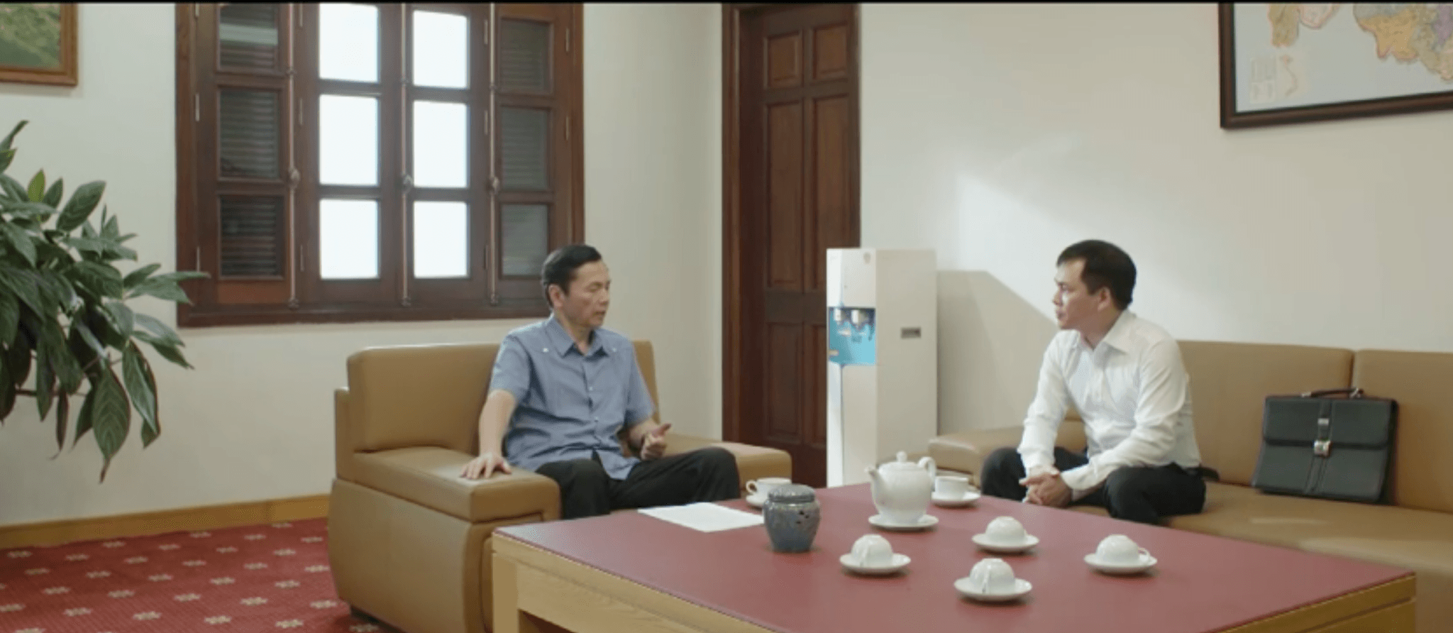 Ông Sách làm việc với Trưởng đoàn thanh tra Hoàng Anh Tú về dự án Trinh Tam.