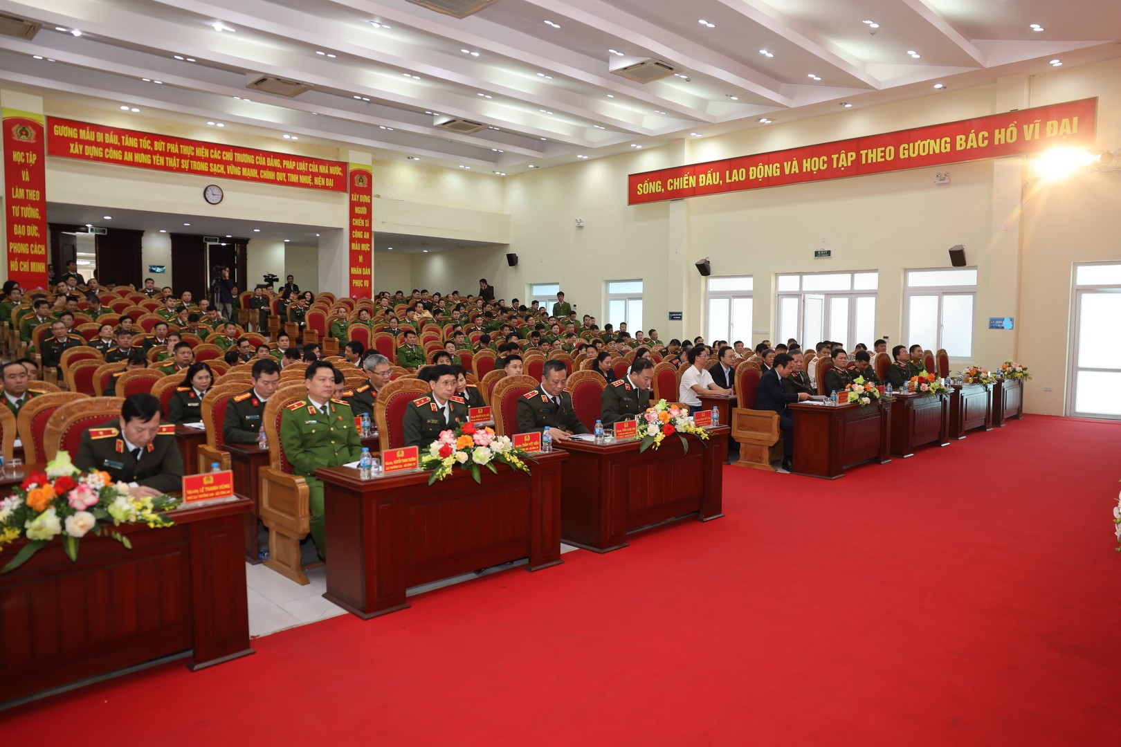 Các đại biểu dự Hội nghị tổng kết công tác Công an tỉnh Hưng Yên năm 2025.