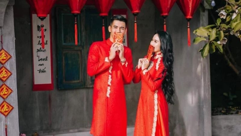 Caption thả thính mùa xuân hài hước và duyên dáng