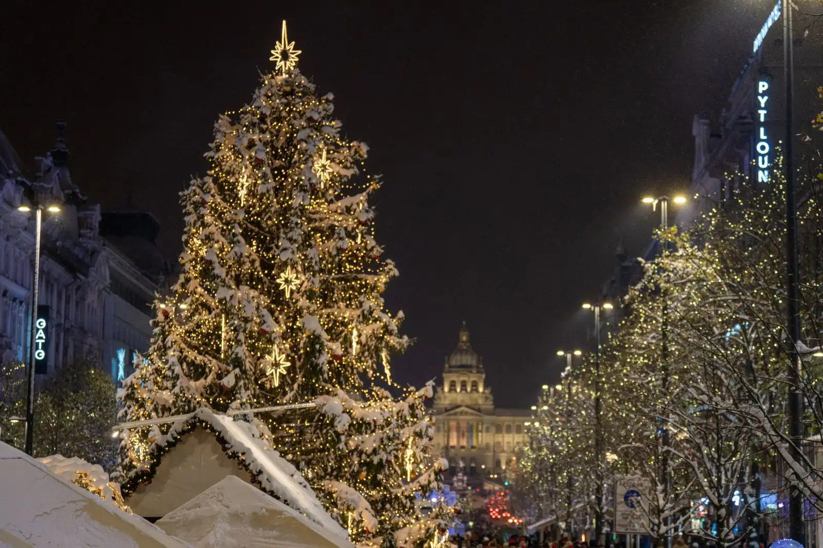 Không gian rực rỡ tại Prague, Séc