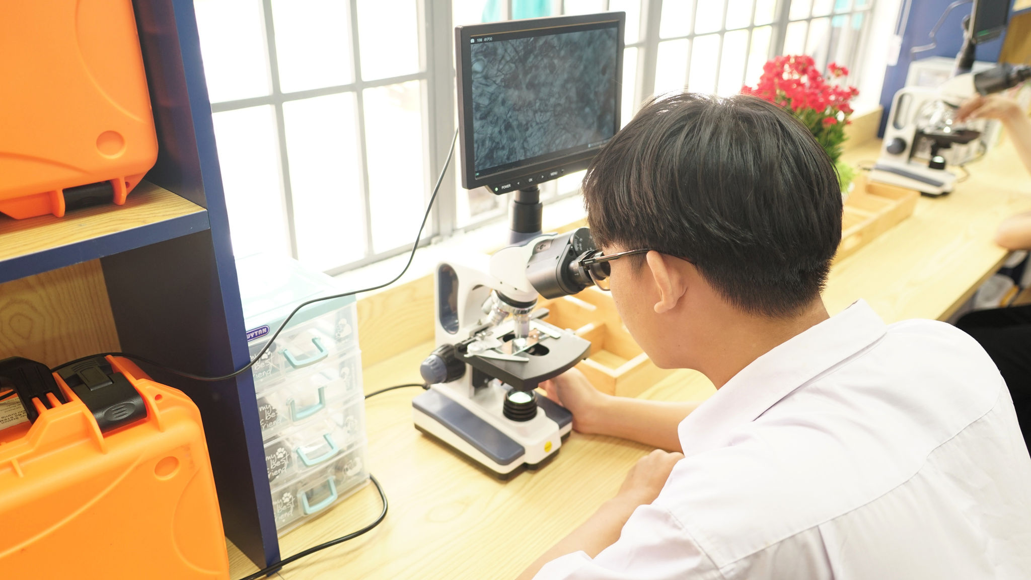 Phòng STEM với những thiết bị hiện đại sẽ giúp các em học sinh thuận lợi hơn trong học tập và nghiên cứu