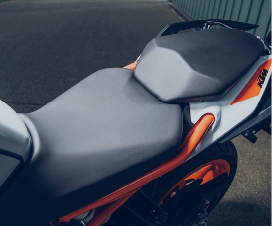 nghenhin-xedoisong-ktm-160-duke-8.jpg