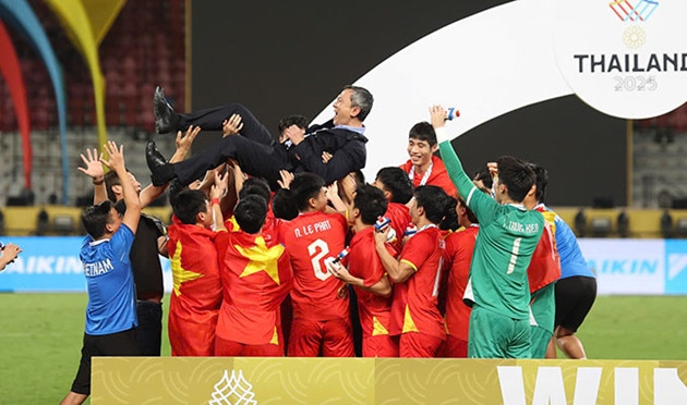 Chủ tịch Trần Quốc Tuấn hướng đến mục tiêu World Cup cùng bóng đá Việt Nam