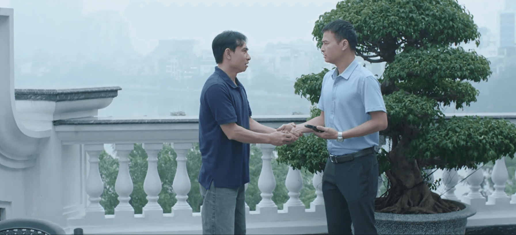 Cơ quan điều tra tìm ra manh mối mới từ đơn tố cáo Vinh lợi dụng chức vụ để chiếm đoạt tài sản.