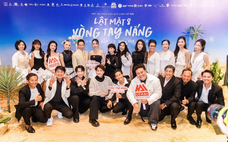 Phim Lật Mặt 8: Vòng Tay Nắng.