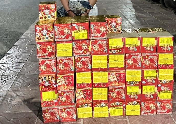 articles-20251225170915-07002305-2cf6-4360-a3d4-8167f8b627e8-oi-tuong-nguyen-van-huong-va-tang-vat-vu-an - Copy.jpg