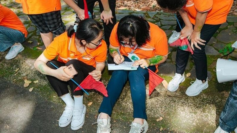 Giả mật thư ngoài trời