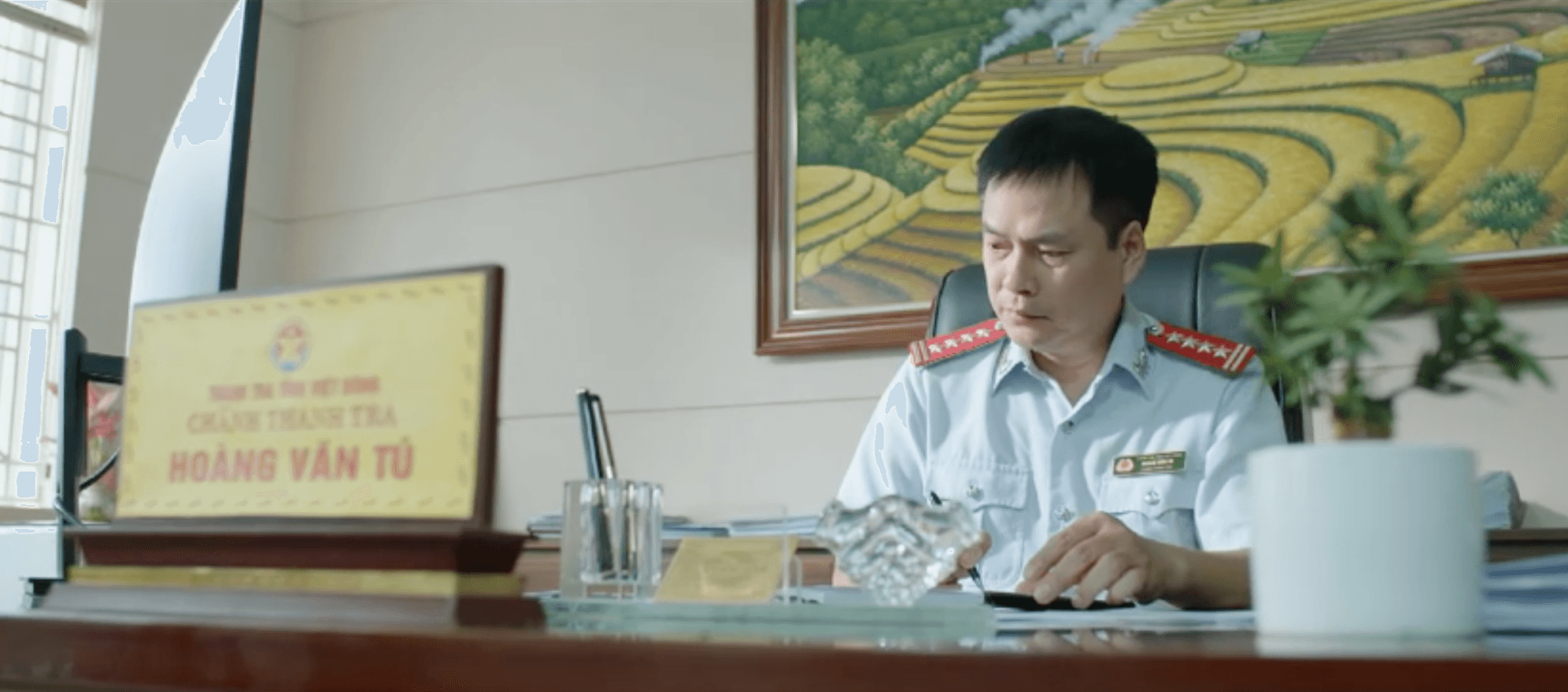 Ông Tú nhận cuộc gọi cảnh báo từ Chủ tịch Thủy