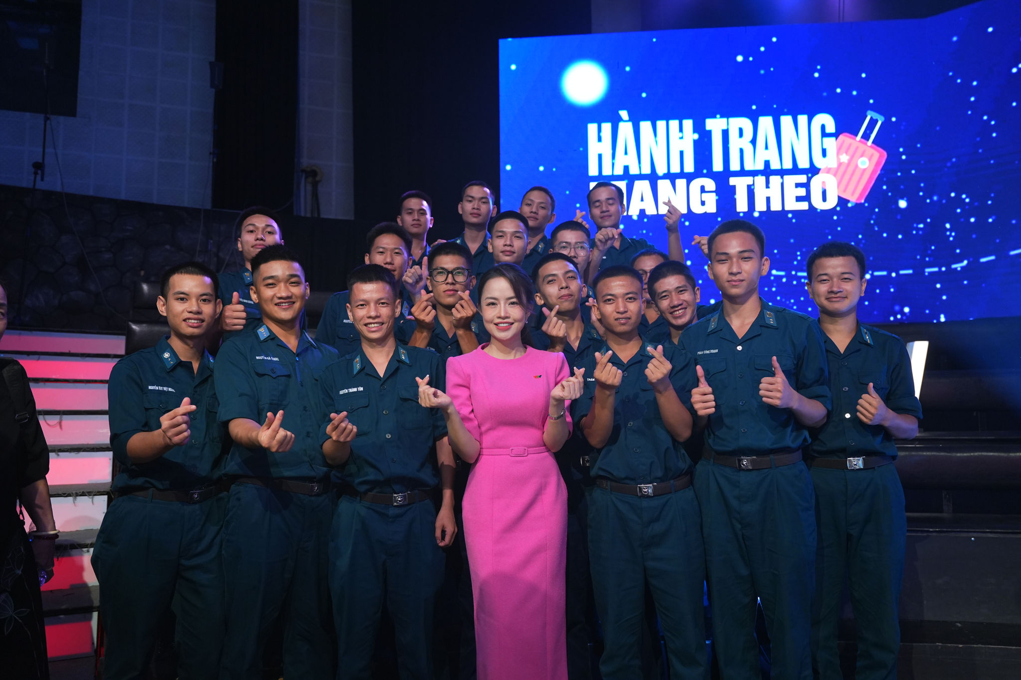 Gala Cất cánh 2025: Trở lại để bay cao - Ảnh 4.