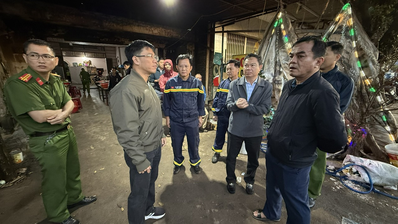 Lãnh đạo Công an tỉnh Đắk Lắk chỉ đạo tại hiện trường