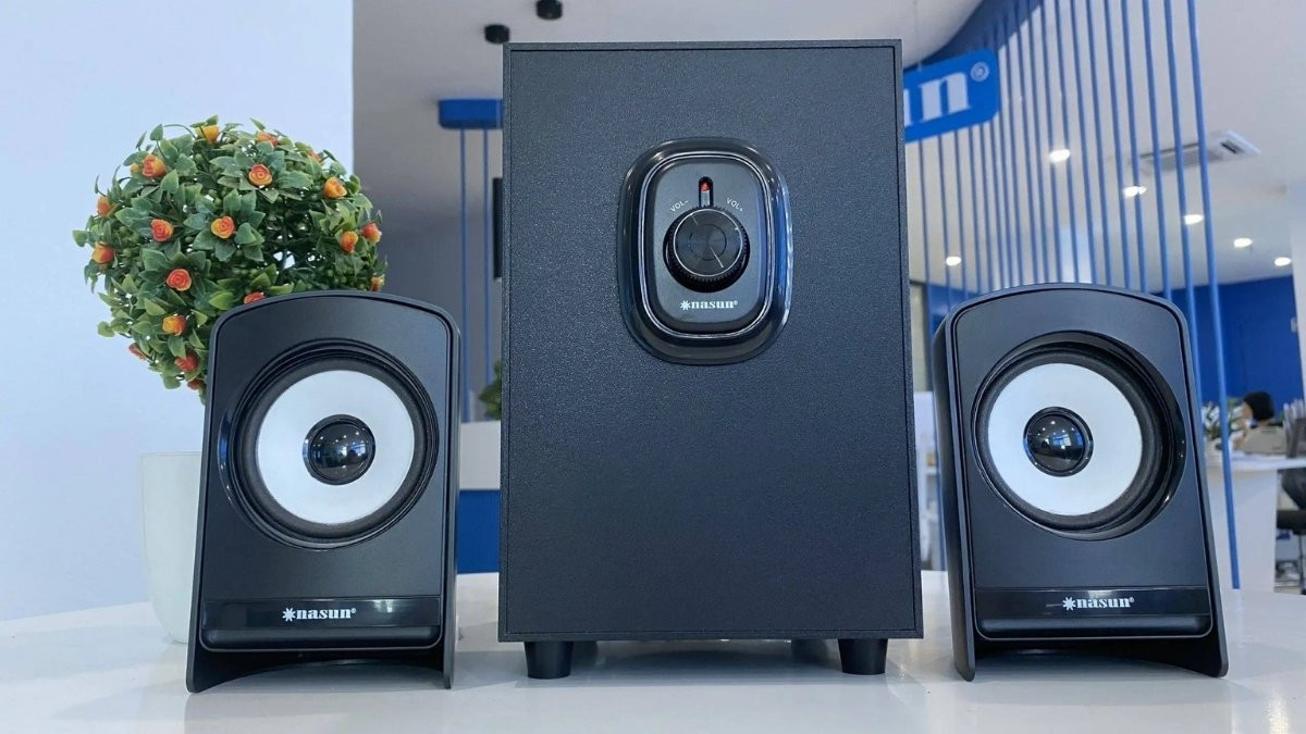 So sánh cấu tạo loa 2.0 và loa 2.1 với loa subwoofer bổ sung