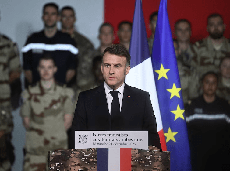 Tổng thống Emmanuel Macron trong buổi công bố dự án đóng tàu sân bay thế hệ mới