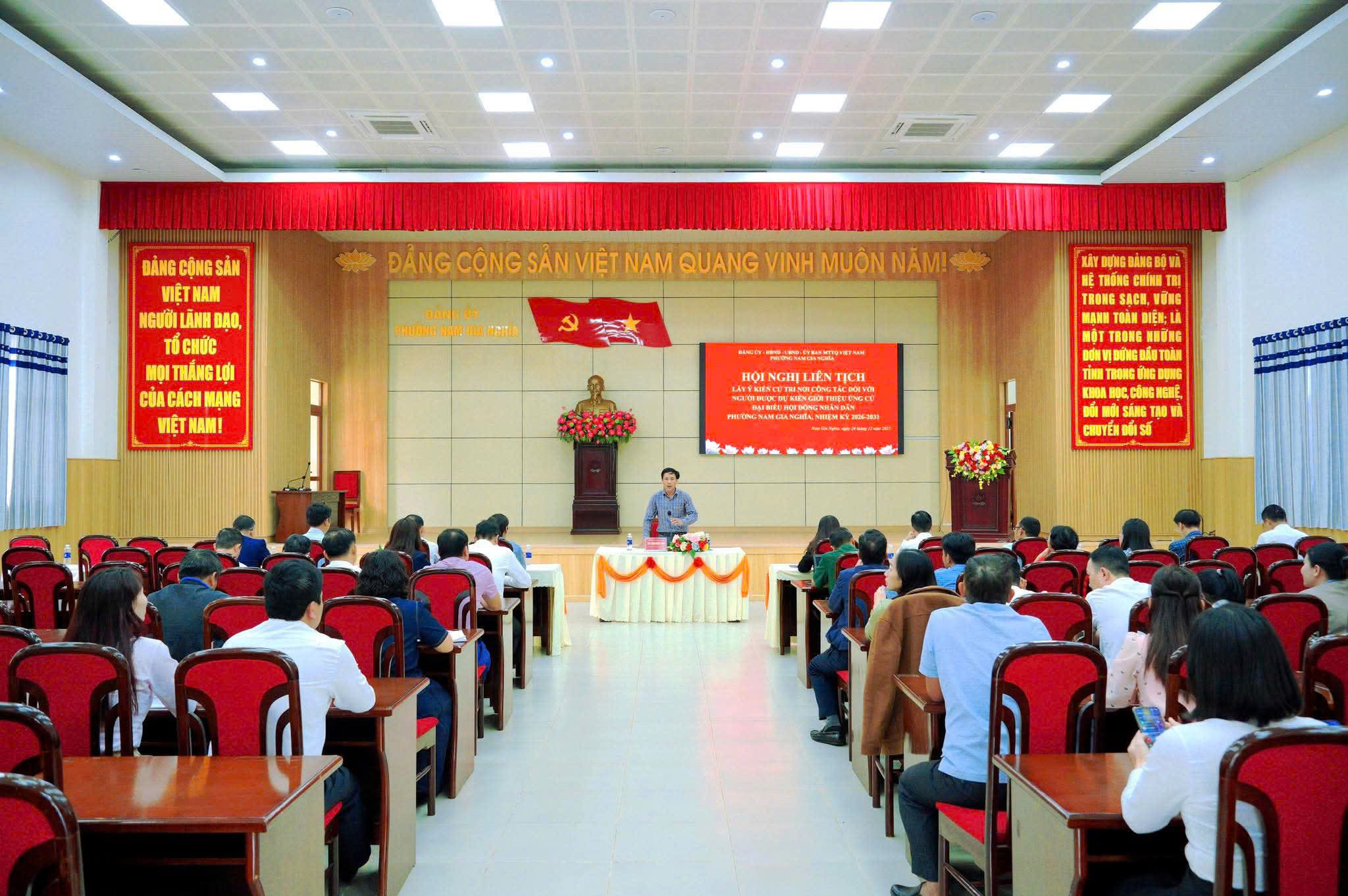 NAM GIA NGHĨA