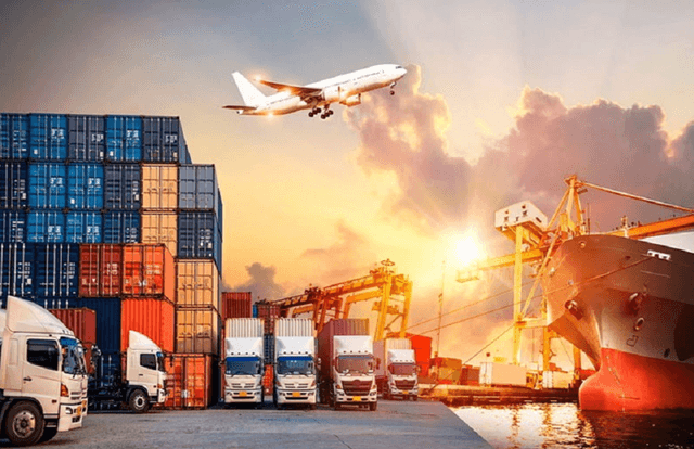 XUẤT, NHẬP KHẨU 2025: KỶ LỤC KIM NGẠCH, THÁCH THỨC CHẤT LƯỢNG TĂNG TRƯỞNG- Ảnh 1.