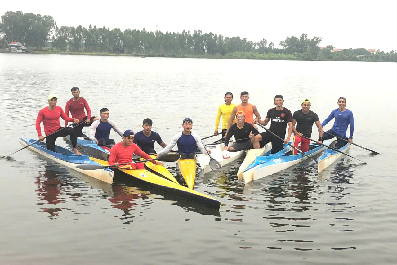 doi-tuyen-canoeing-cua-tinh-lam-dong.jpg