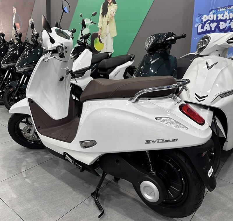 Xe máy điện VinFast Evo200 giảm giá còn hơn 19 triệu đồng