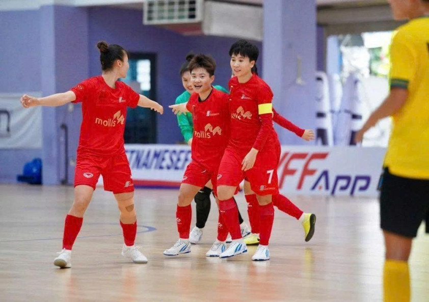 Tuyết Dung đảm nhận vai trò trợ lý HLV tại Phong Phú Hà Nam