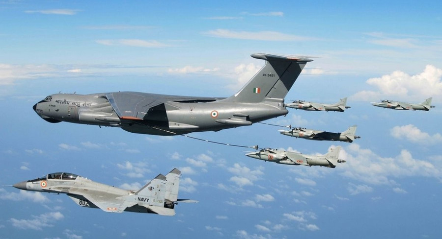 Máy bay tiếp nhiên liệu Il-78 của Không quân Ấn Độ gặp khó khăn trong vận hành.