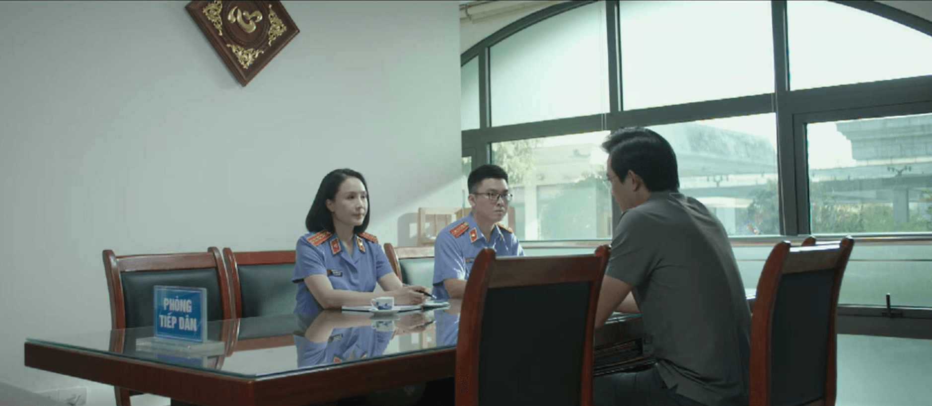 Lãnh đạo Viện Kiểm sát phân tích hồ sơ